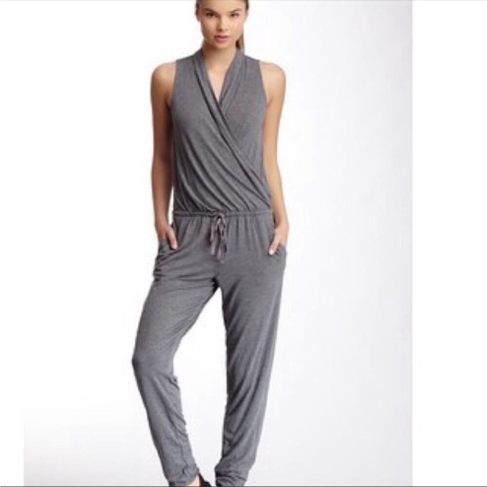 Max Studio Gray Surplice Neck Sleeveless Jogger Jumpsuit Size XS